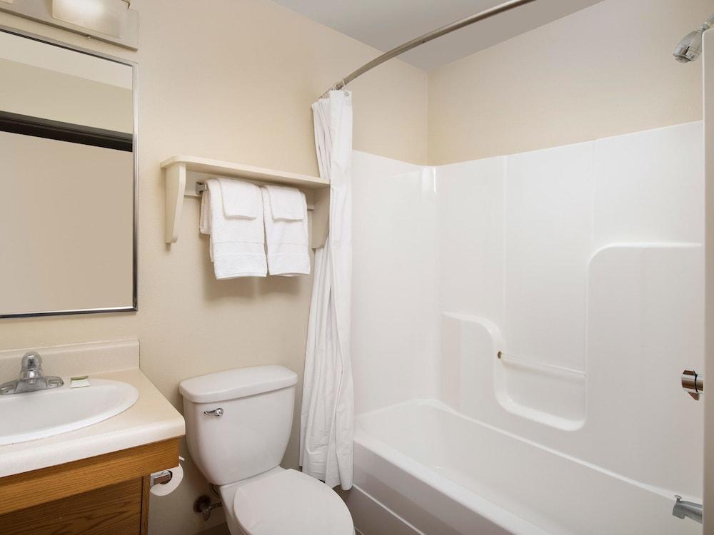 Extended Stay America Select Suites - Tuscaloosa Exterior photo