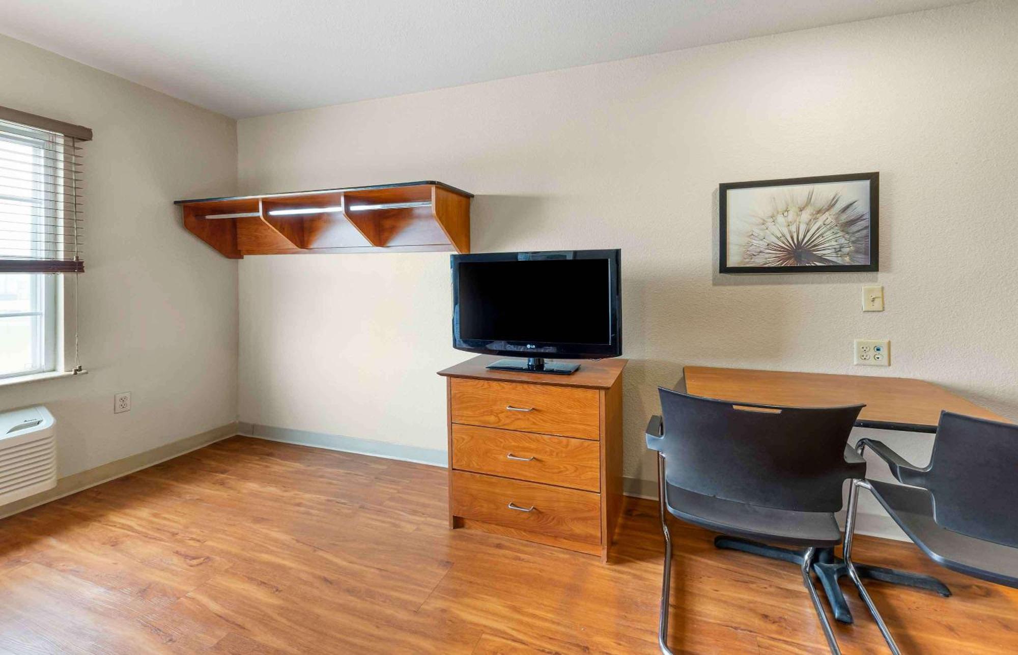 Extended Stay America Select Suites - Tuscaloosa Exterior photo